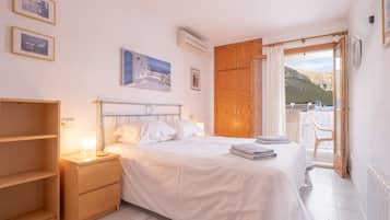 2 dormitorios, tabla de planchar con plancha, wifi gratis y ropa de cama