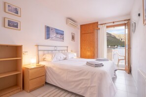 2 chambres, fer et planche à repasser, accès au Wi-Fi (inclus)