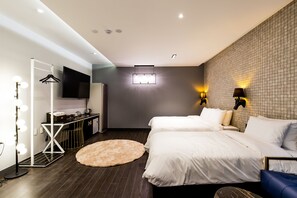 Business Room - Comp Airport Shuttle upon request | View from room - Air Sky Hotel (Busan)