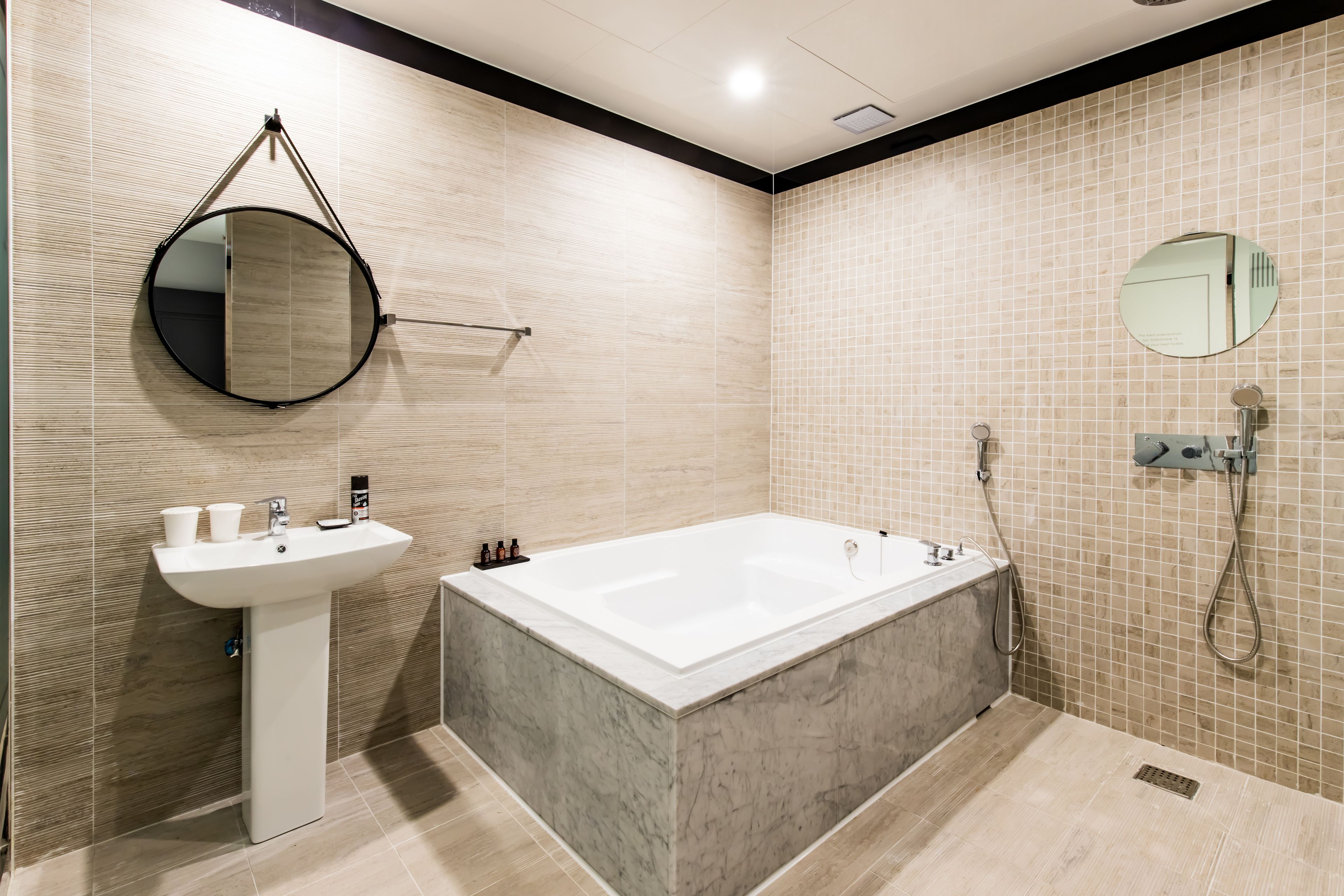 Photo - Air Sky Hotel