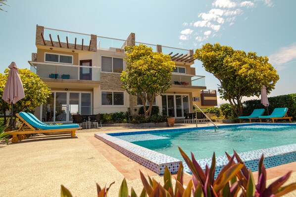 Exterior - Casa Primos - Mirador San Jose (Montecristi)