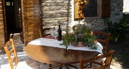 Fewo in Pomaia,familienfreundlich,grosser Parkanlage,free Wi FI, bis 7 Pers