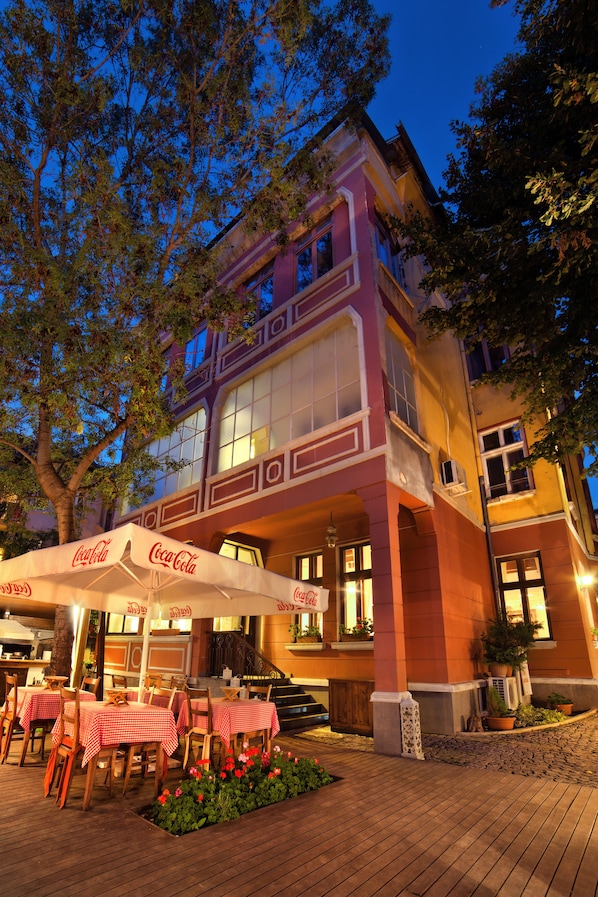 Fachada de la propiedad