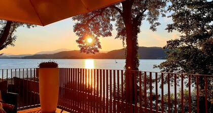 State-of-the-art new, large apartment, up to 6 people, family-friendly,