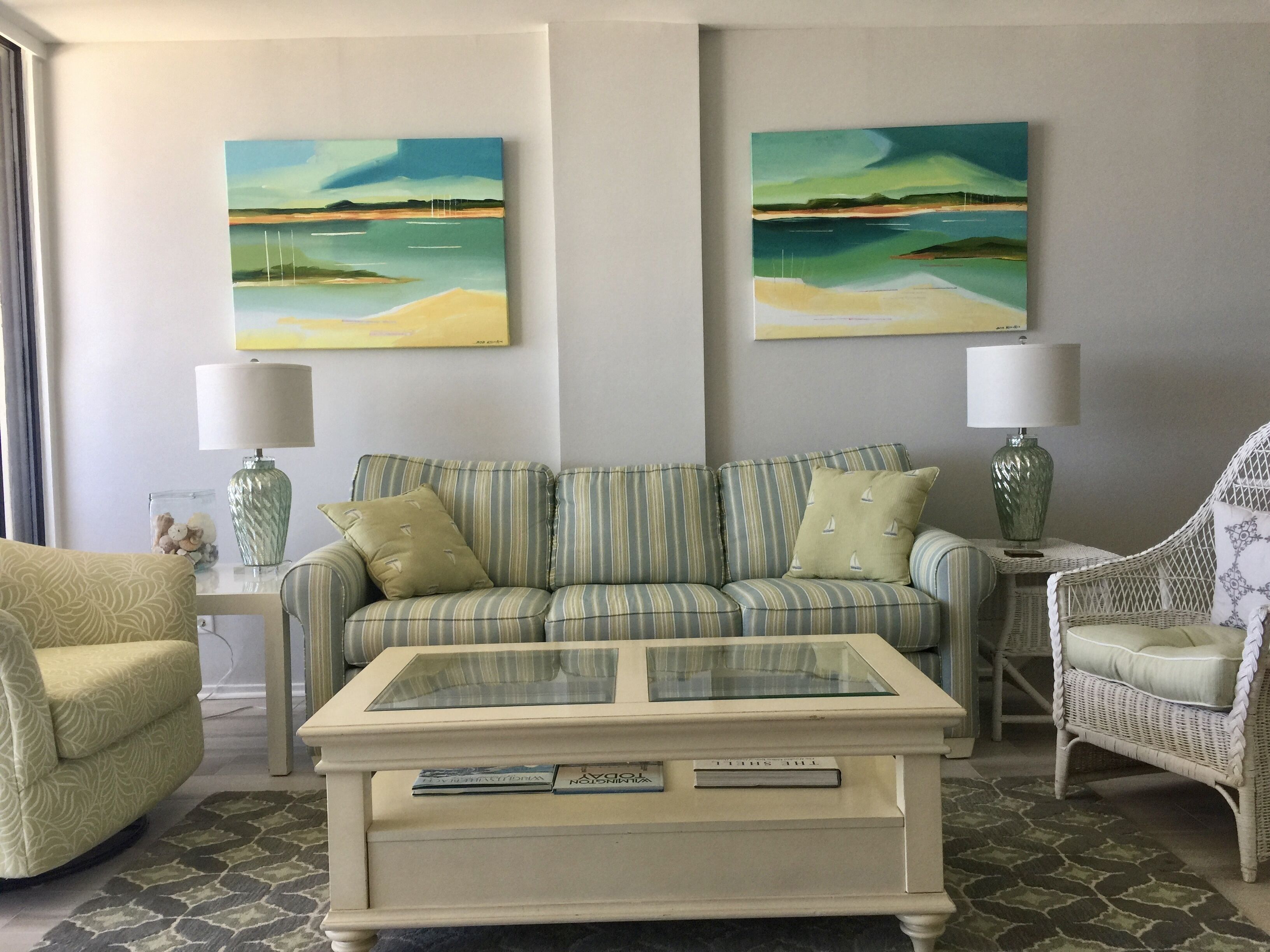 Beautiful, Oceanfront 2-Bedroom Condo, 1704 North Lumina