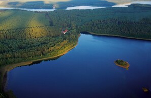 Unclassified image, 5 of 22, button