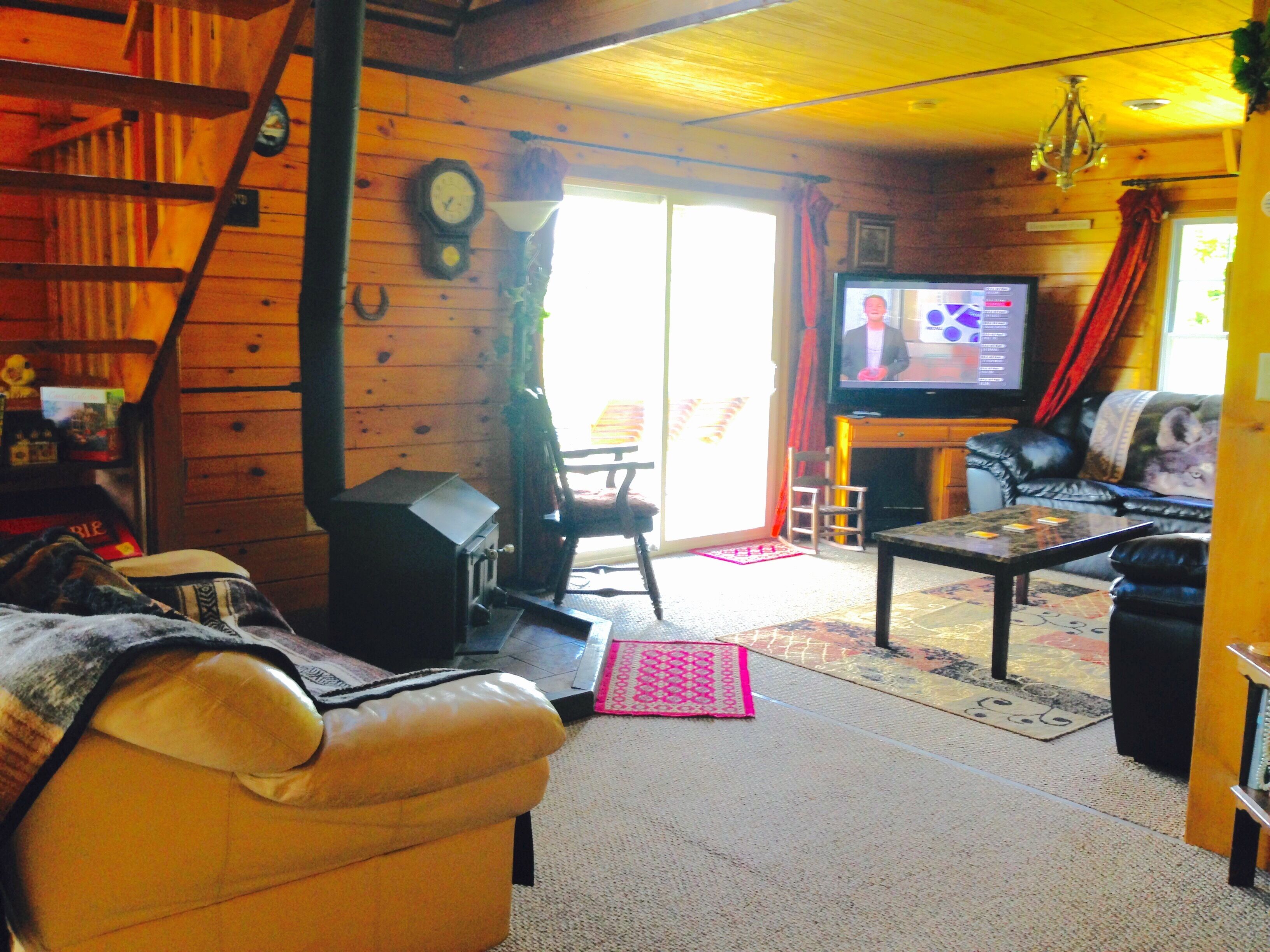 Views, Views, Views, Hot Tub, Log Fires, Swimming Pool