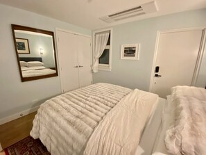 2 chambres, fer et planche à repasser, Wi-Fi gratuit, draps fournis