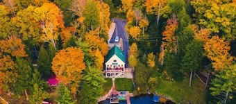 Lakefront Lookout - Whirlpool, Bar / Spielzimmer, große Seeseite und Bootsanlegestelle