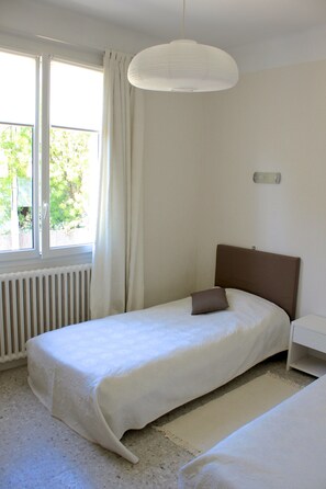 2 Schlafzimmer, Bügeleisen/Bügelbrett, Reisekinderbett, kostenloses WLAN