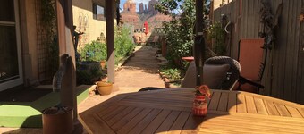 Desert Jewel in Red Rock country