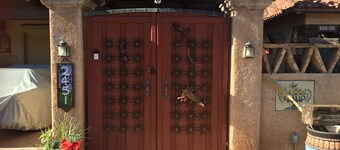 Desert Jewel in Red Rock country