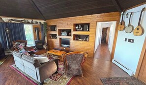 TV, fireplace, DVD player, table football