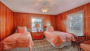 2 bedrooms, iron/ironing board, travel crib, free WiFi