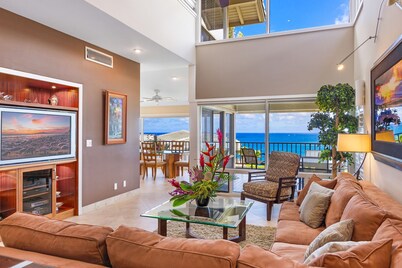 One of our Best ~ Gorgeous OCEAN FRONT Bay Villa 25B-2 ~ Platinum Maui Vacations