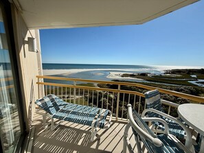 Property grounds - 3BR/2BA South Tower -It's All About the View!! 2 Kings + 2 Twins + Beach Locker! (Myrtle Beach)