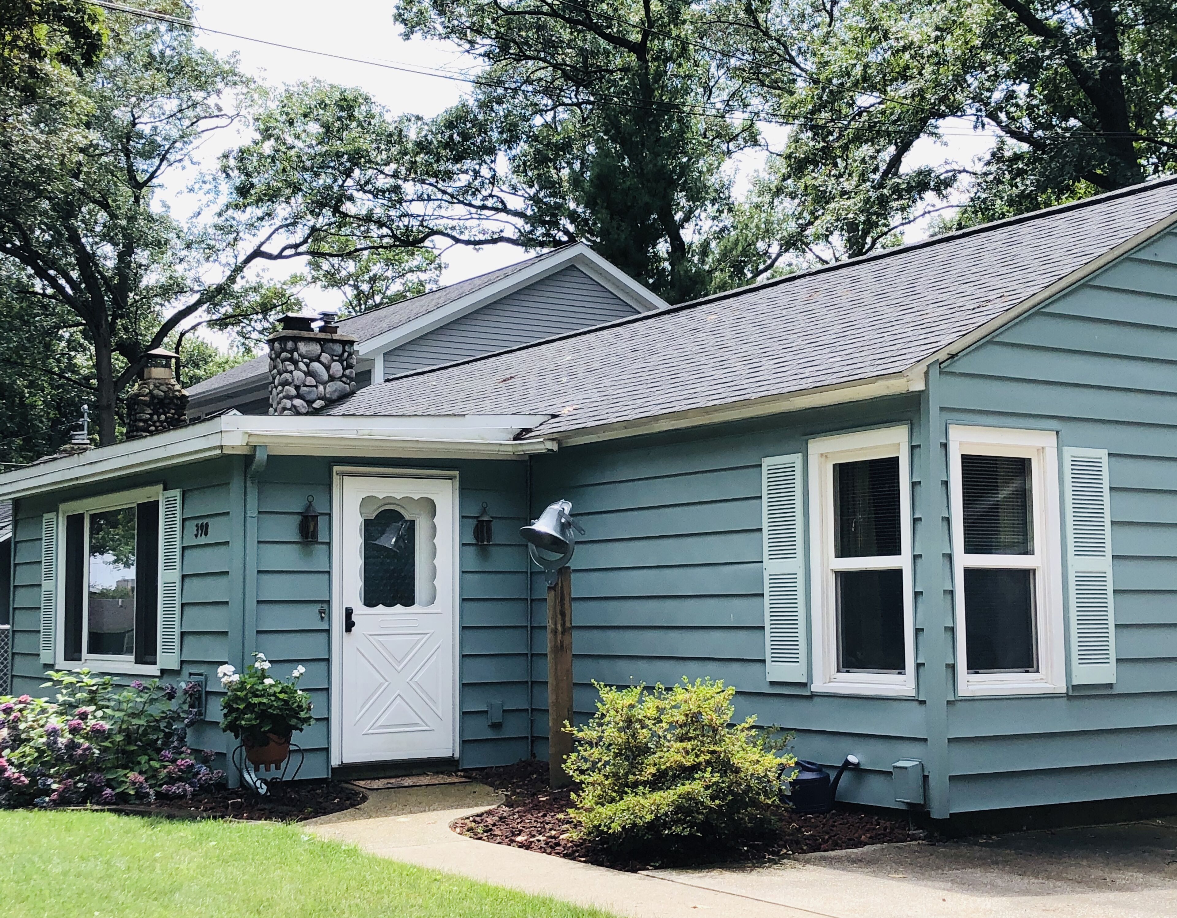 Roomy 3 bedroom only 1 mile to Holland St. Park