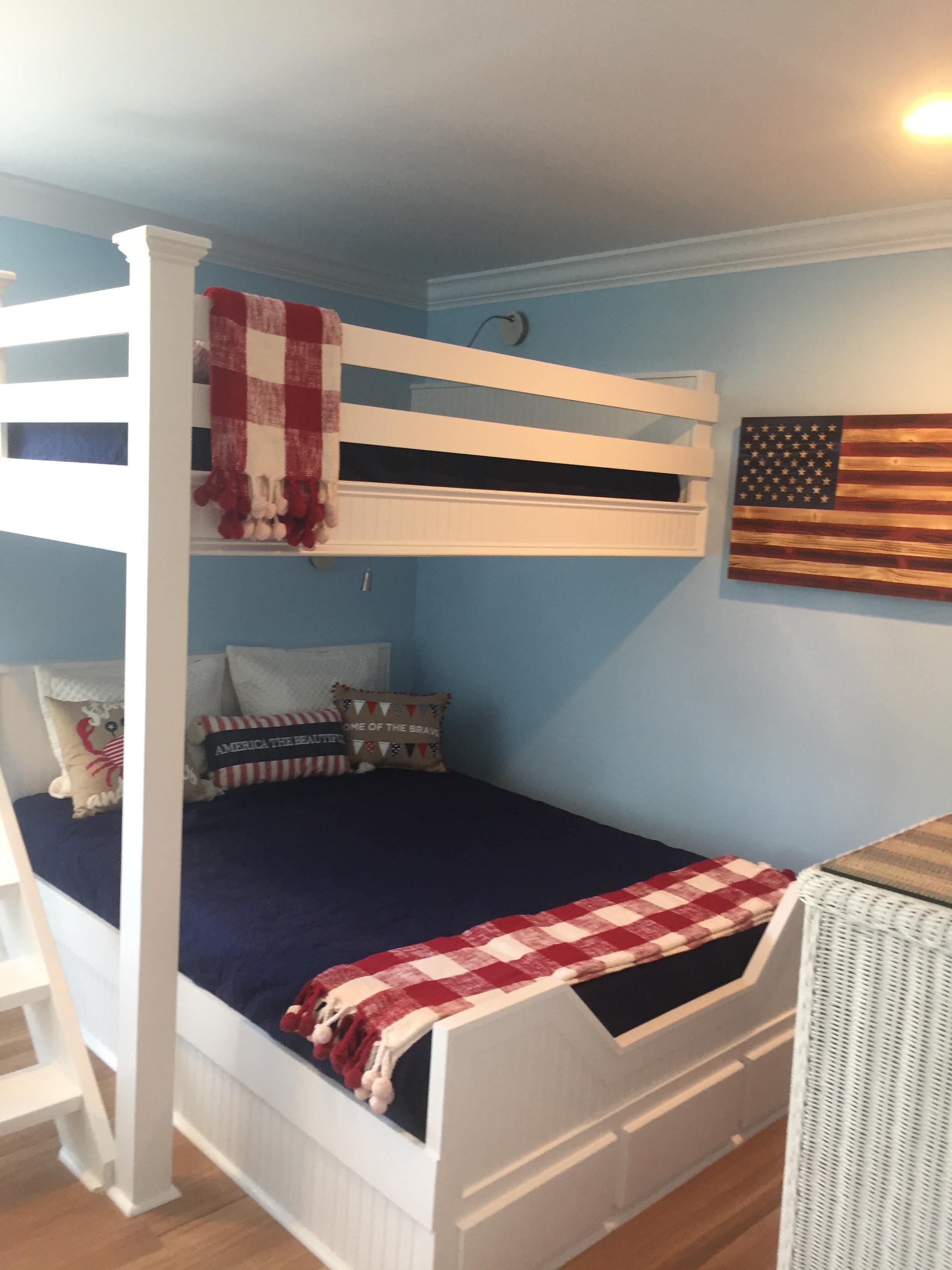 One of a Kind Home on OIB! Sept- Dec Deals for long weekends Now!!