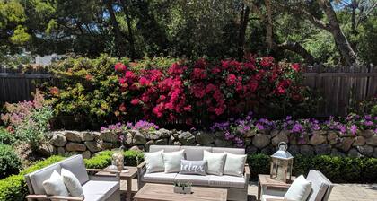 Tilava koti Carmelissa; 15 minuutin kävelymatka kaupunkiin