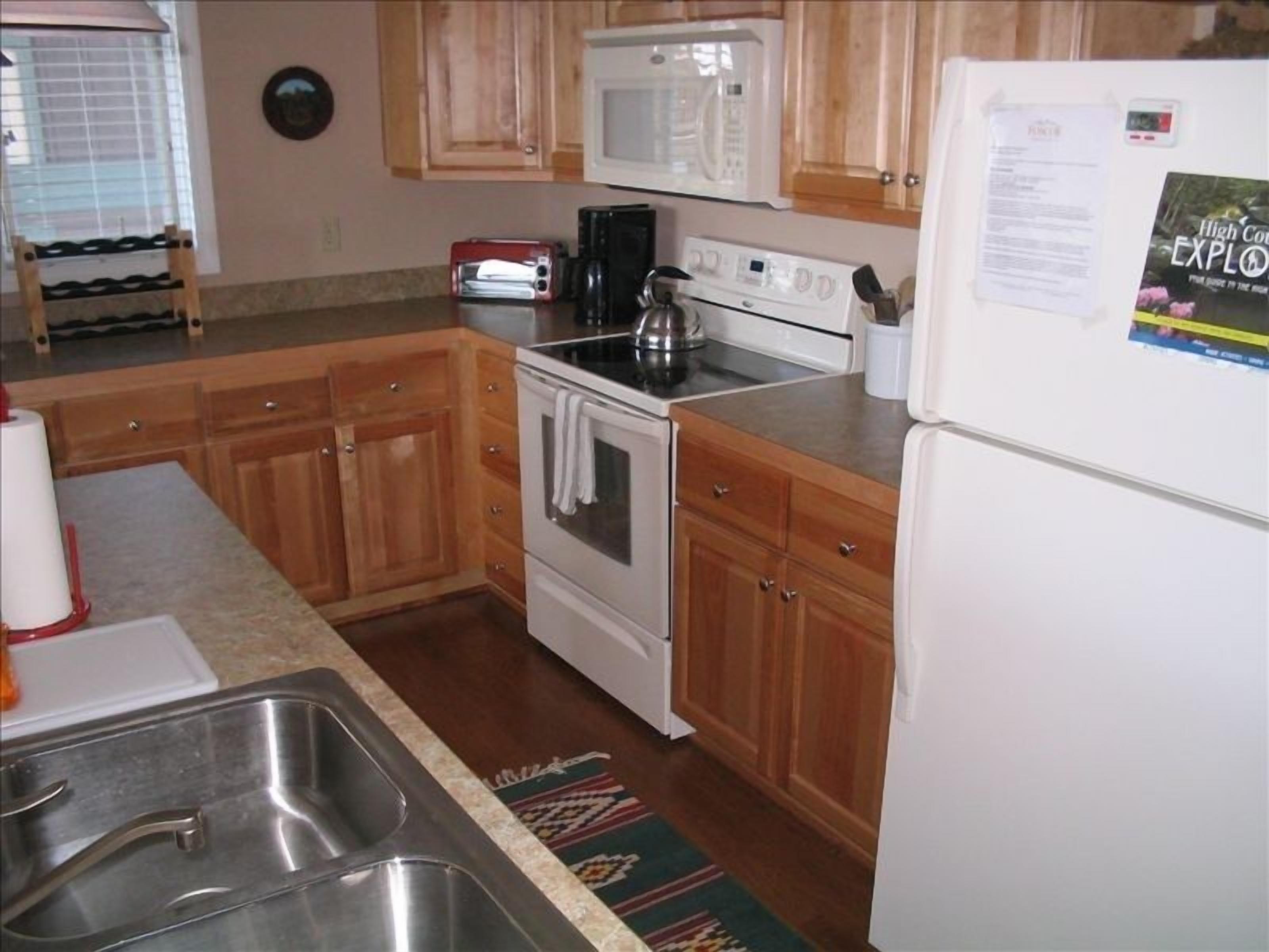 Cold weather has arrived! Reserve now for winter fun! No Steps!