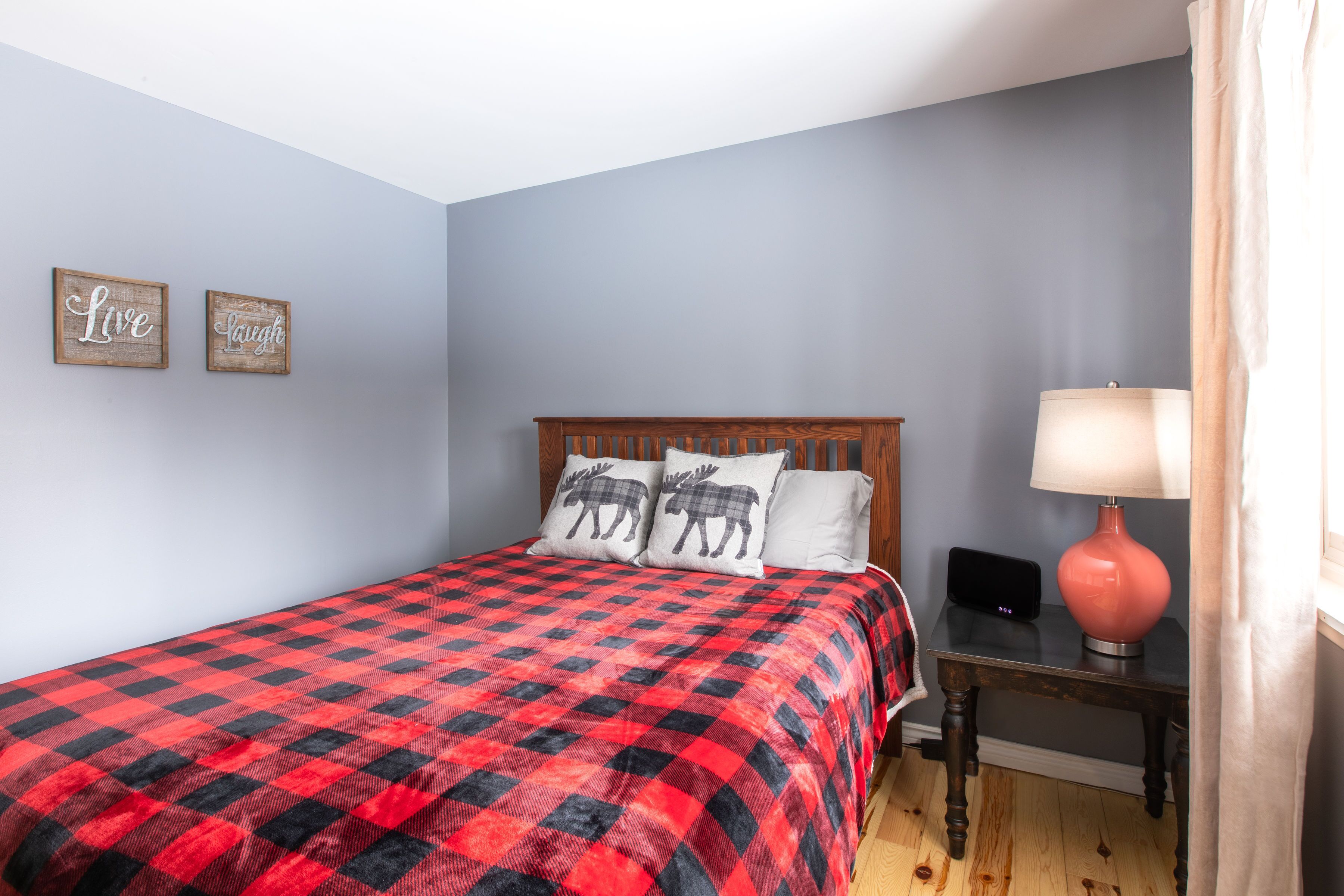 Mountain View 4BR Chalet with contactless entry - The Lake at Blue Mountains