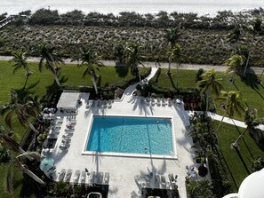 Piscina externa, piscina aquecida