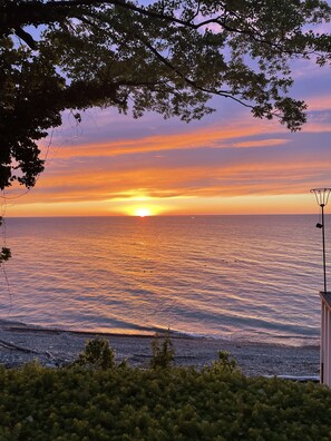 Am Strand, Liegestühle