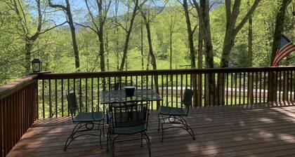 Allegheny Falls Mountain Escape-Maryville TN