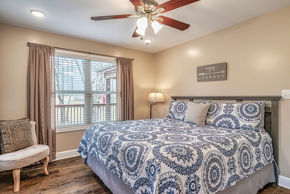 3 bedrooms, iron/ironing board, travel cot, free WiFi