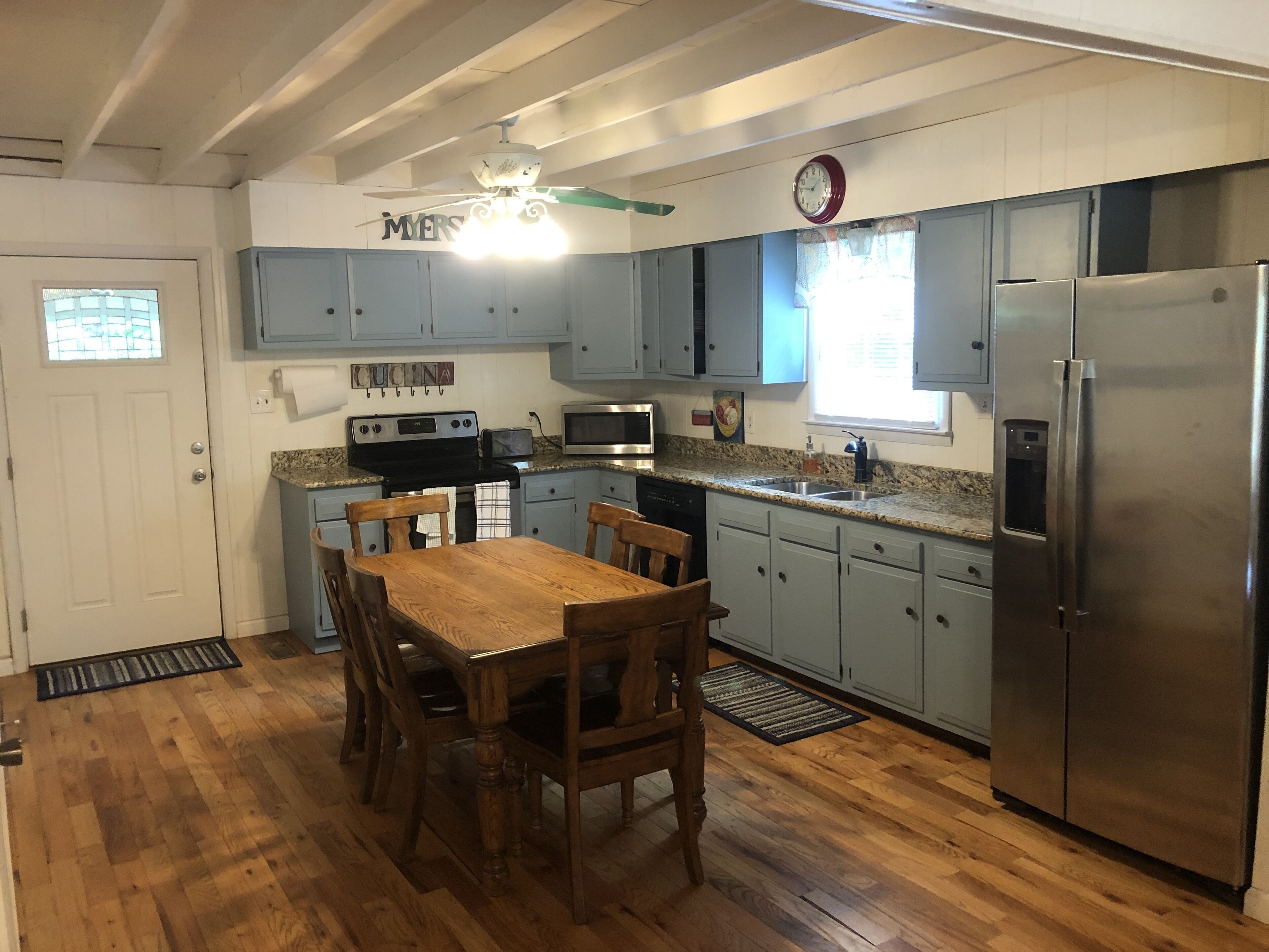 Back Your Boat Into Center Hill Lake From Our Home!  Swim, Fish, Hunt, Relax!