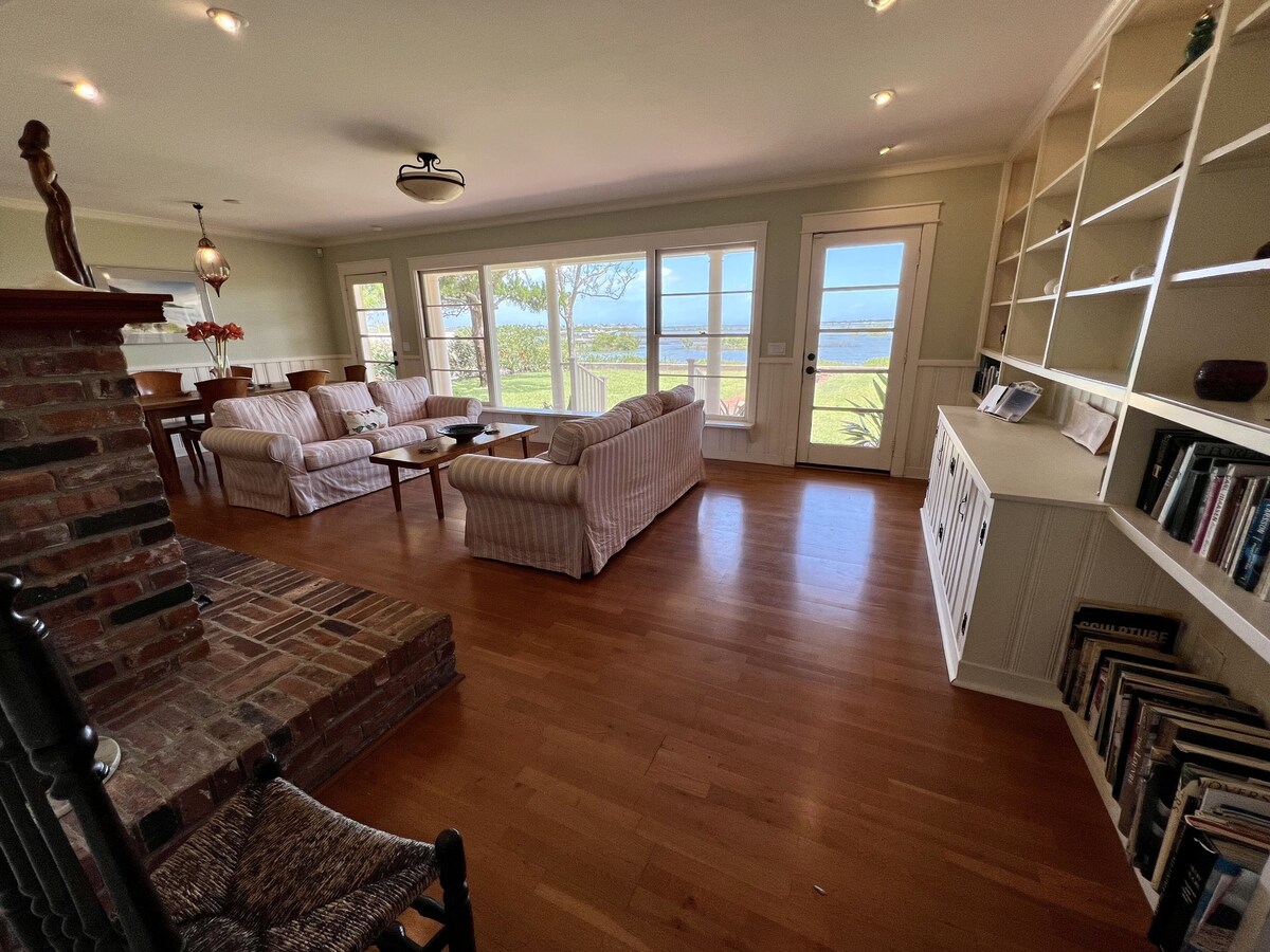 Photo 11 of An irresistable oceanfront vacation home in the heart of historic St Augustine!