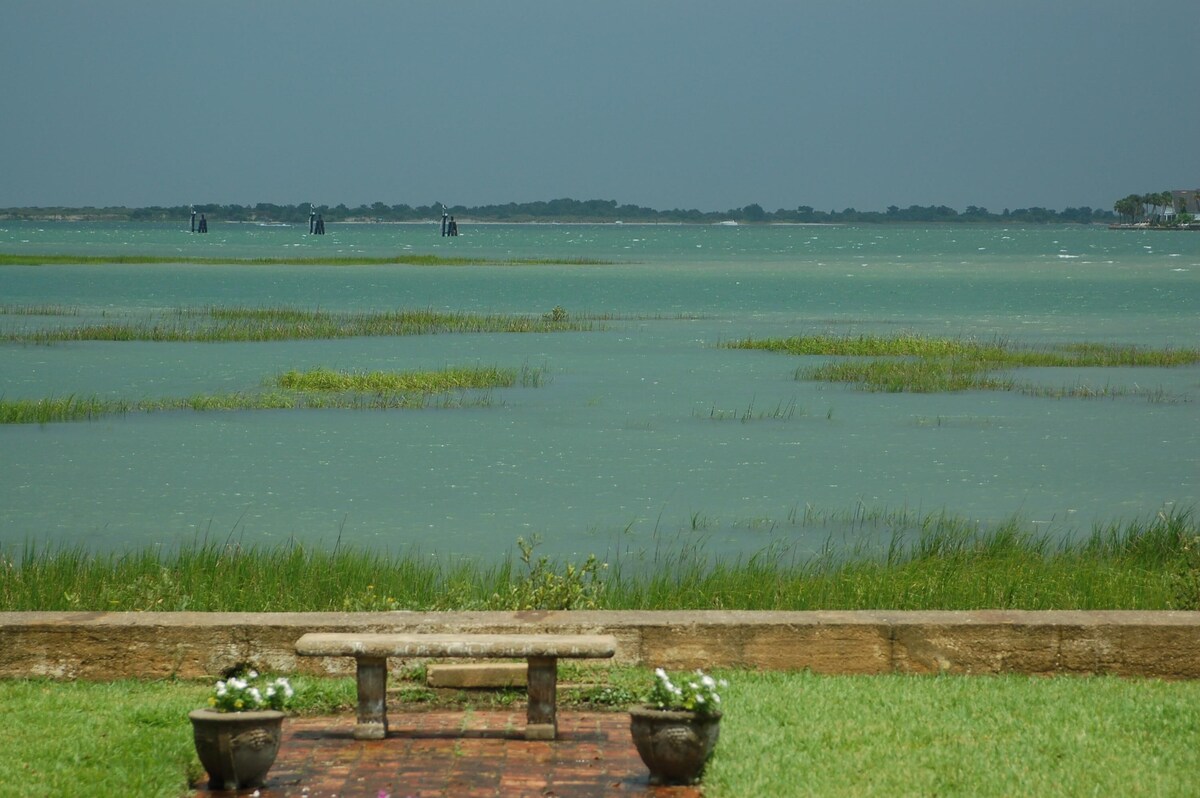 Photo 3 of An irresistable oceanfront vacation home in the heart of historic St Augustine!