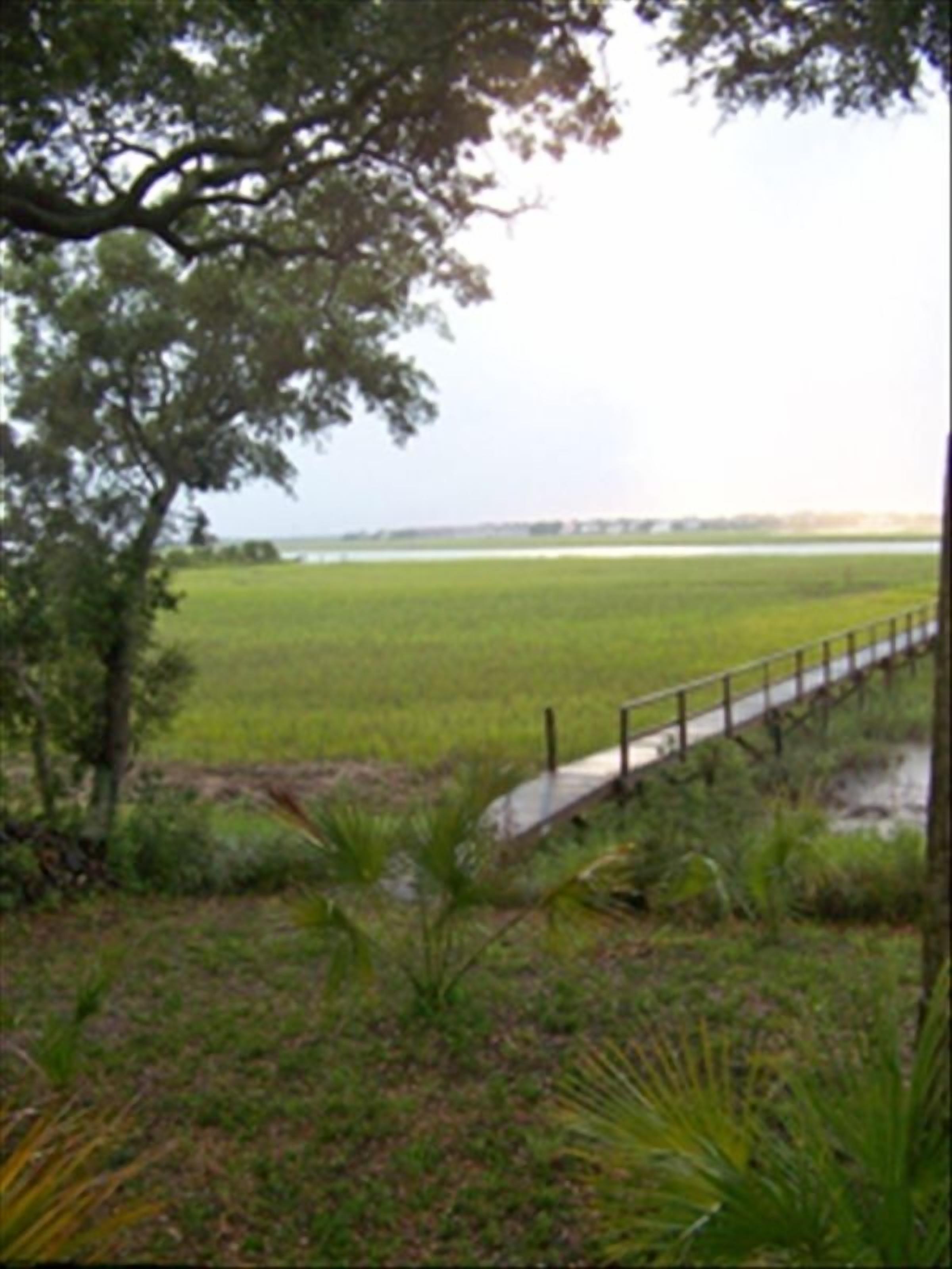 4 Bedroom Home with Dock on Folly River- 2 Block Walk to Beach