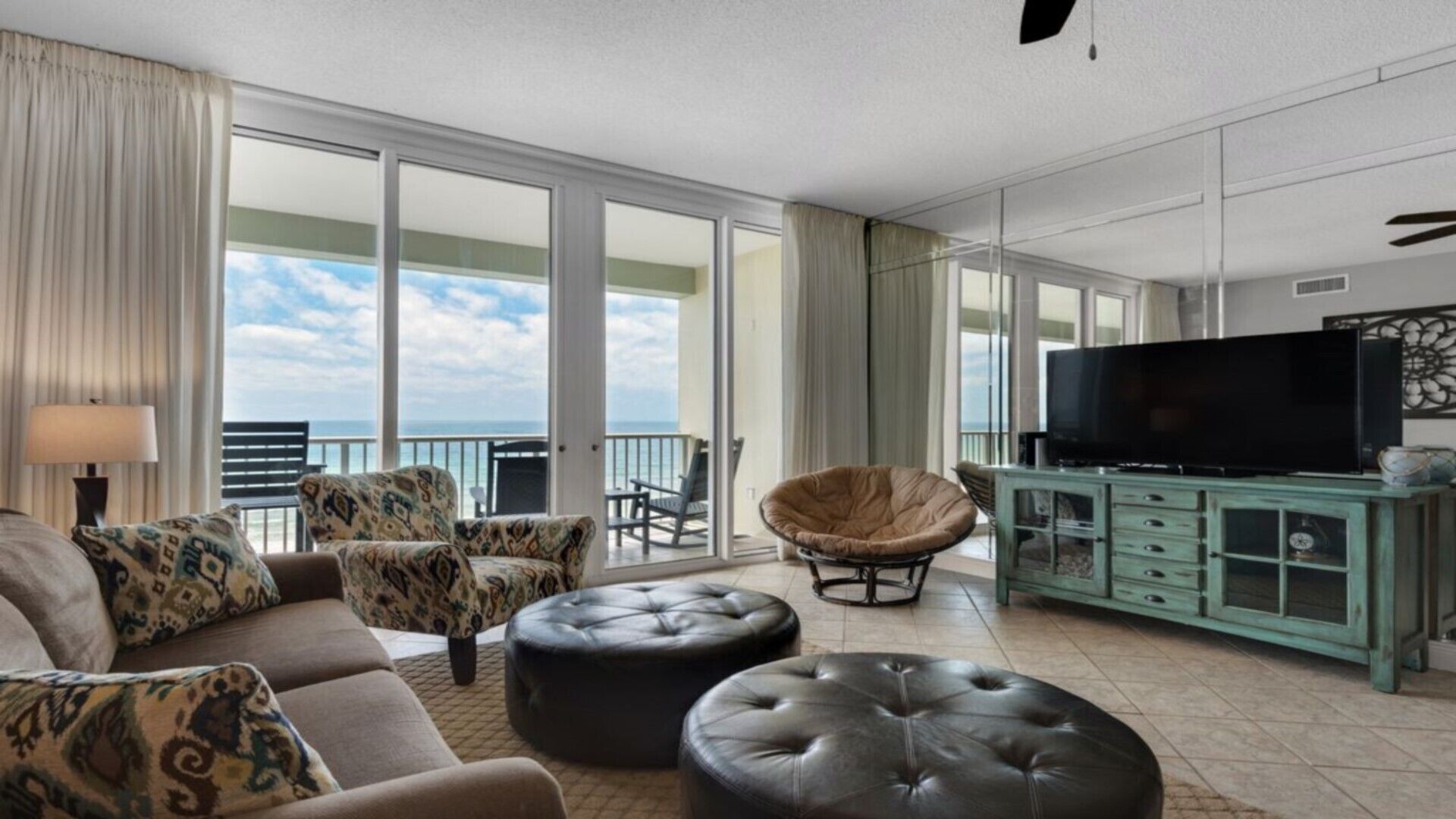 Luxury at it's finest! Penthouse unit overlooking the beautiful Gulf of Mexico!