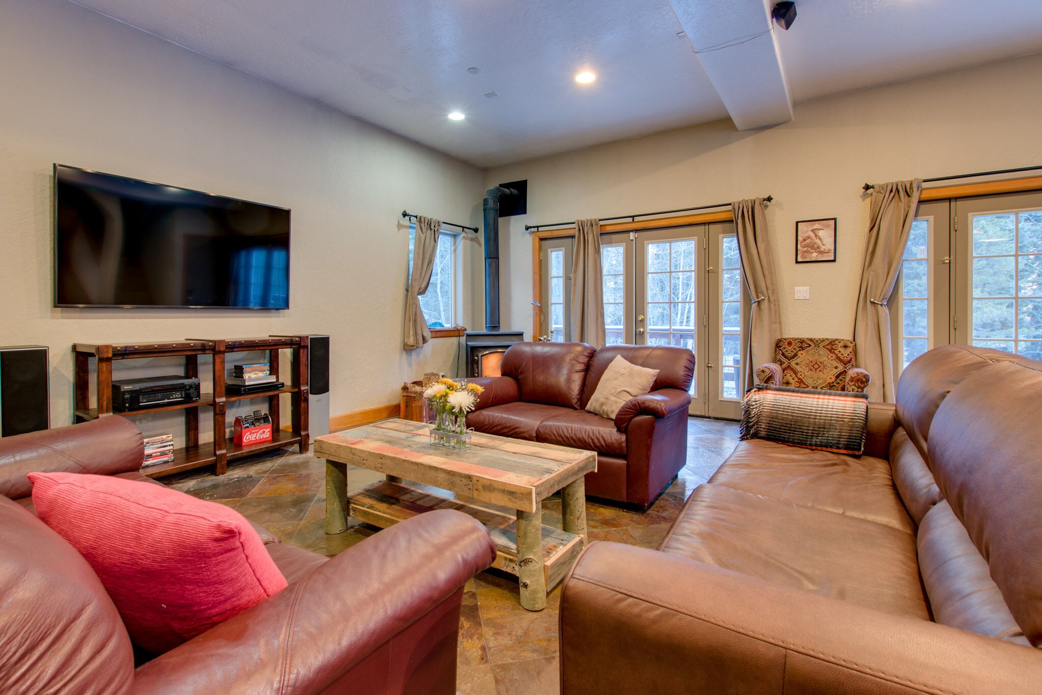 Silver Plume Ski Lodge-Creekside 6 BD/7 BA-Largest House Near Loveland Ski Area