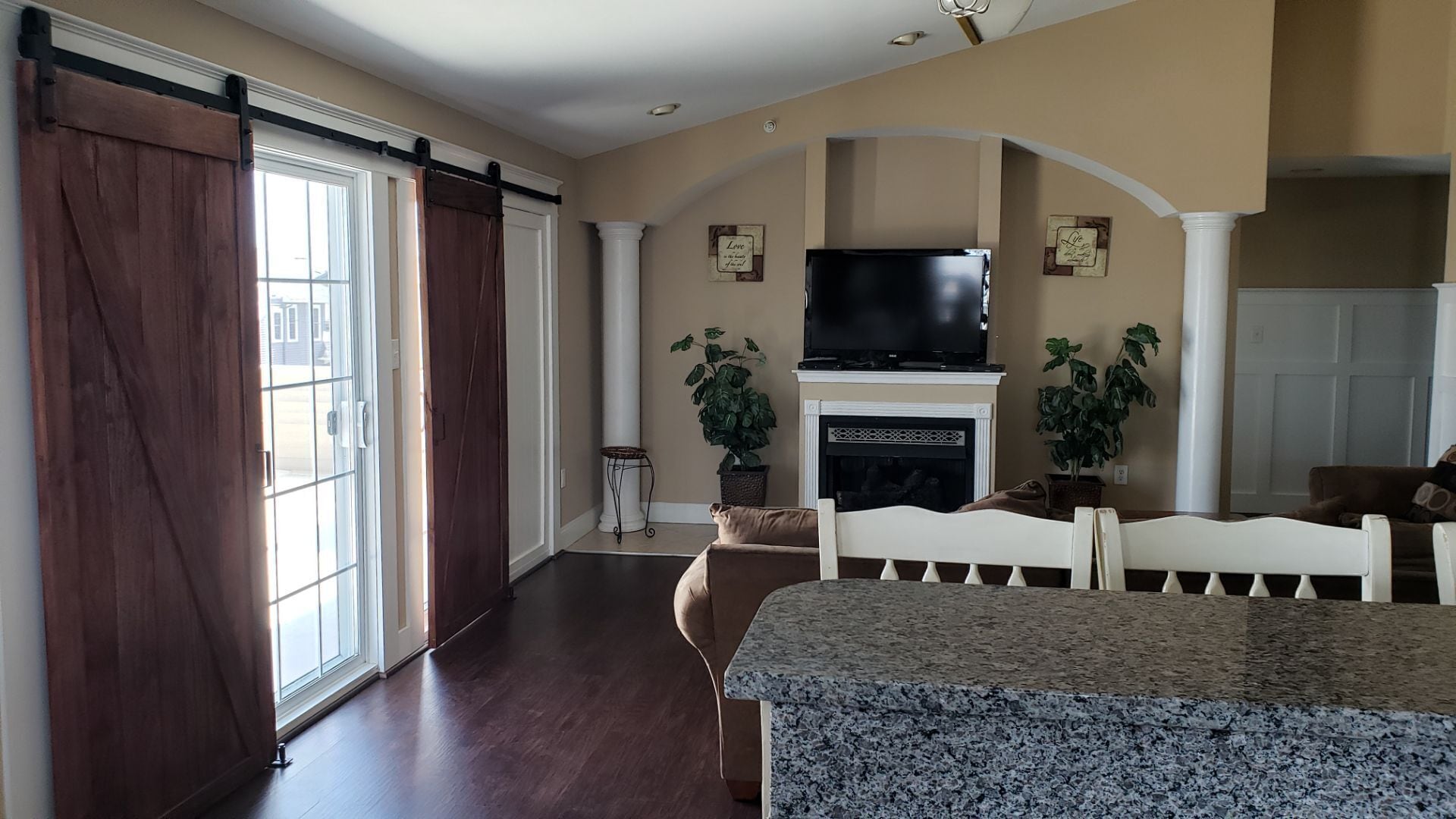 ELEVATOR & OCEAN VIEWS Modern 5 bedroom/4 baths