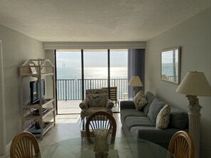 Smart TV, DVD player, books - Marco Island - #1205 Beach Front 2B-2B Beachfront Retreat with Amazing Views! (Marco Island)