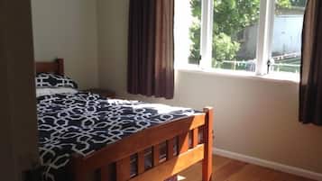3 bedrooms, travel crib, free WiFi