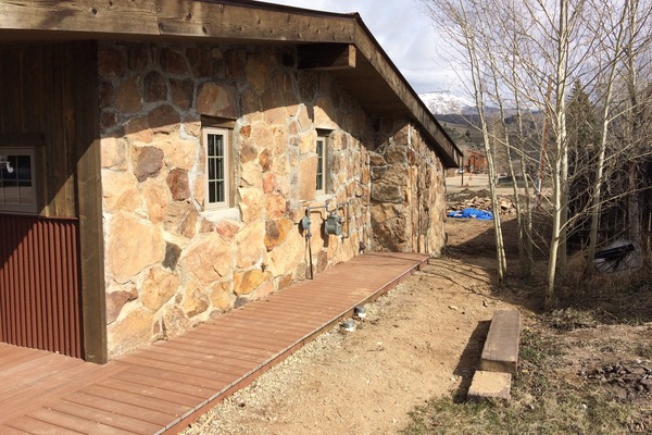 Enceinte de lâhĂ©bergement