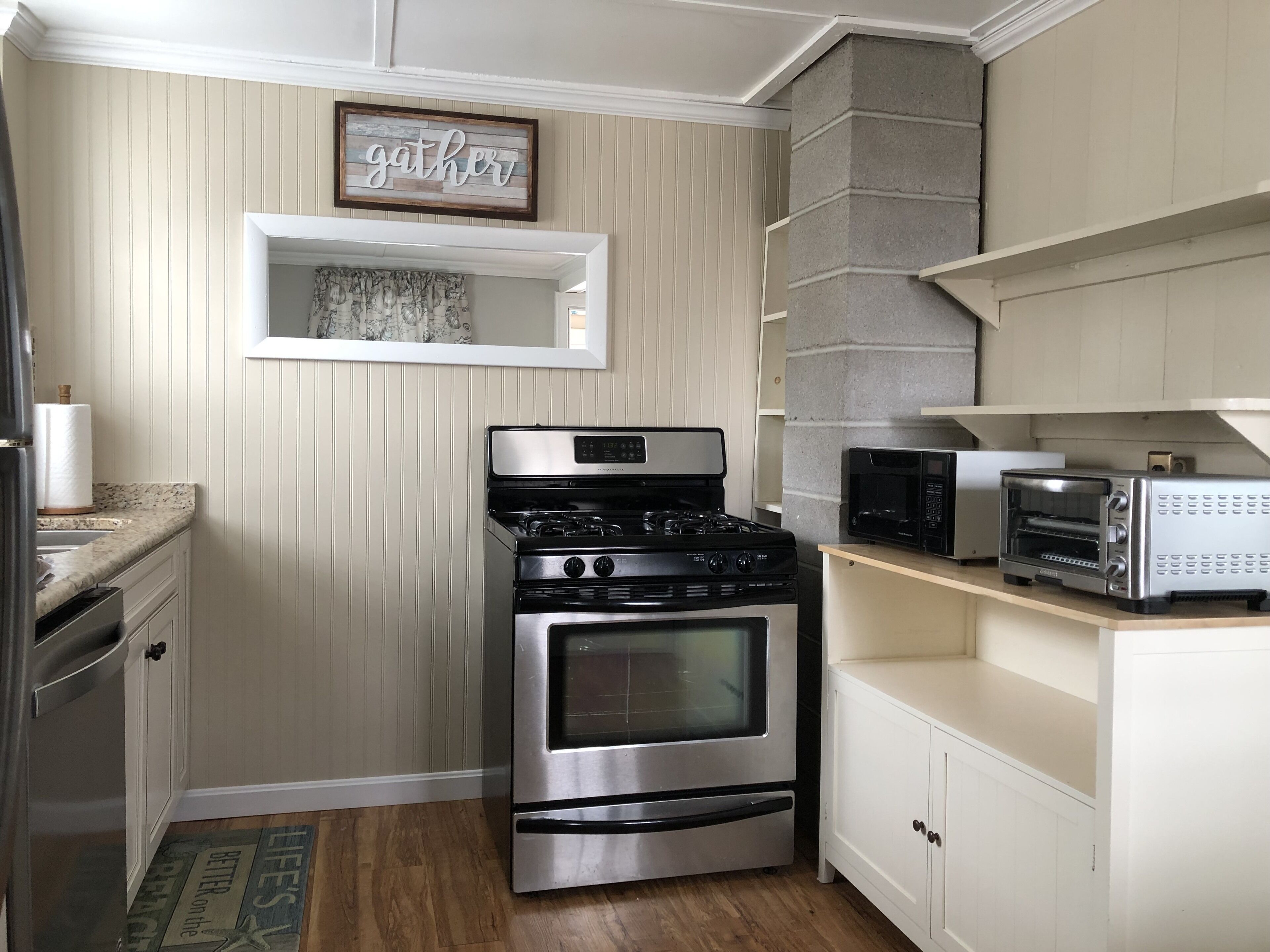 Much Desired Island Section - 4 Bedroom House - Updated Kitchen, AC