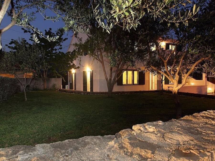 Fasade – kveld/natt