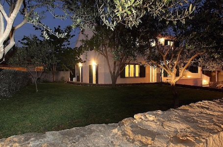 Front of property - evening/night. Mocici apartments