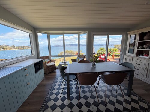 Total Beachfront, free bottle sparkling wine