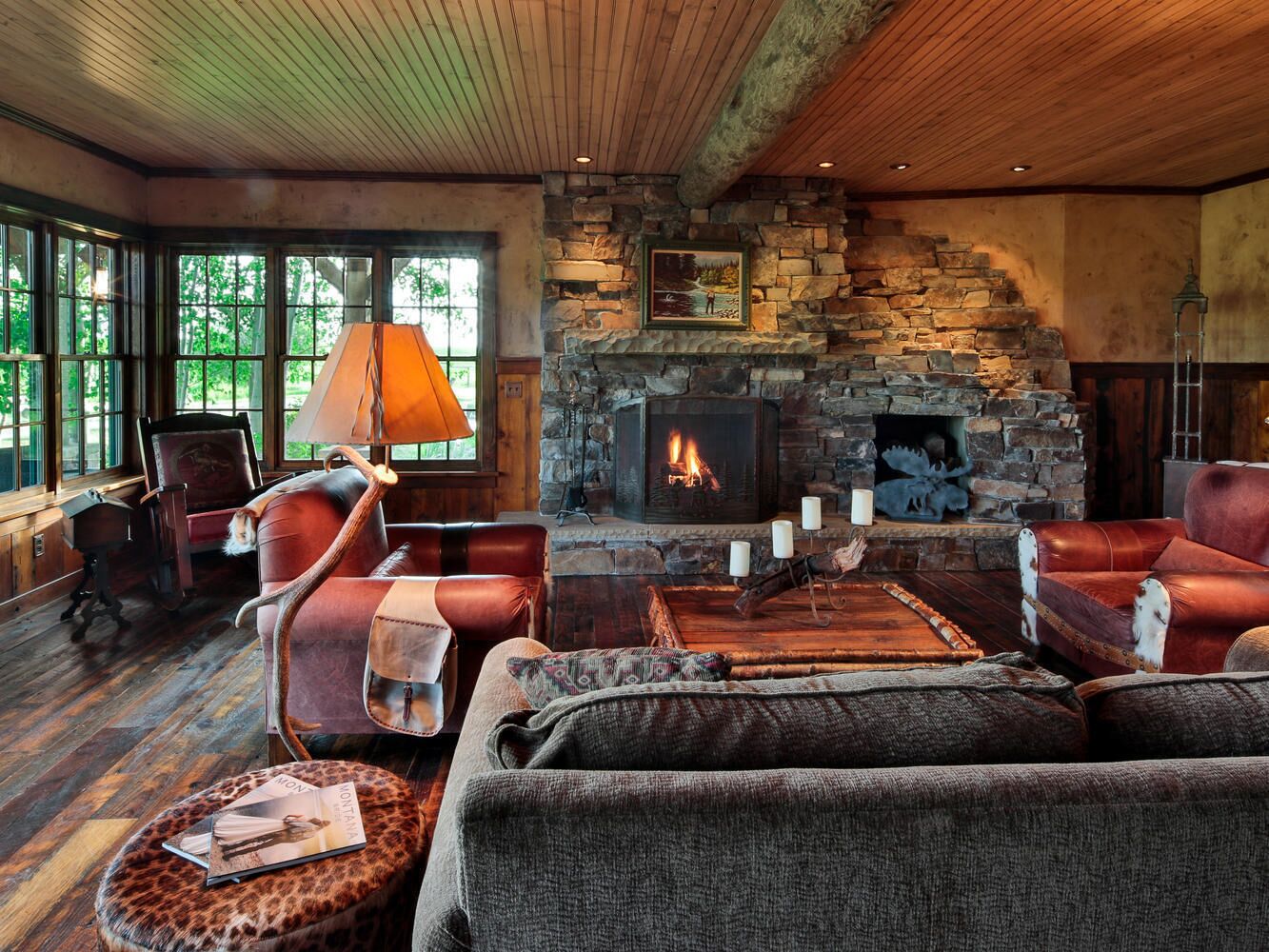 STUNNING SETTING....Peaceful and Private.......