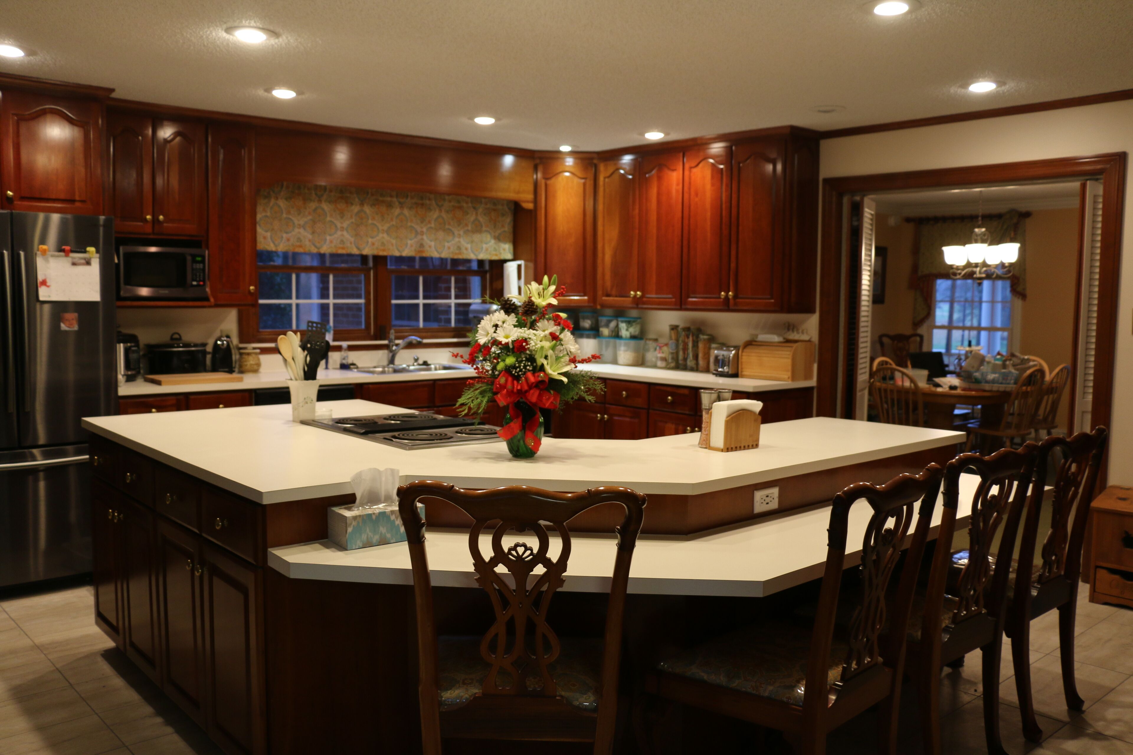 Fridge, microwave, coffee/tea maker