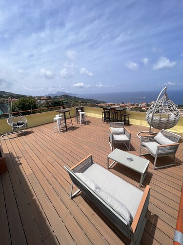 Relais il Chiostro Historic Courtyard and Panoramic Terrace near Sorrento