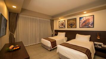 Minibar, desk, soundproofing, rollaway beds