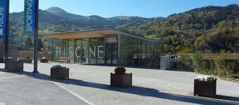 Appartement dans maison individuelle avec jardin 2 étoiles
