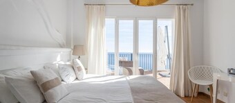 Villa, grande piscine et vues spectaculaires: jusqu'à 40% de réduction si vous réservez d'ici la fin avril 