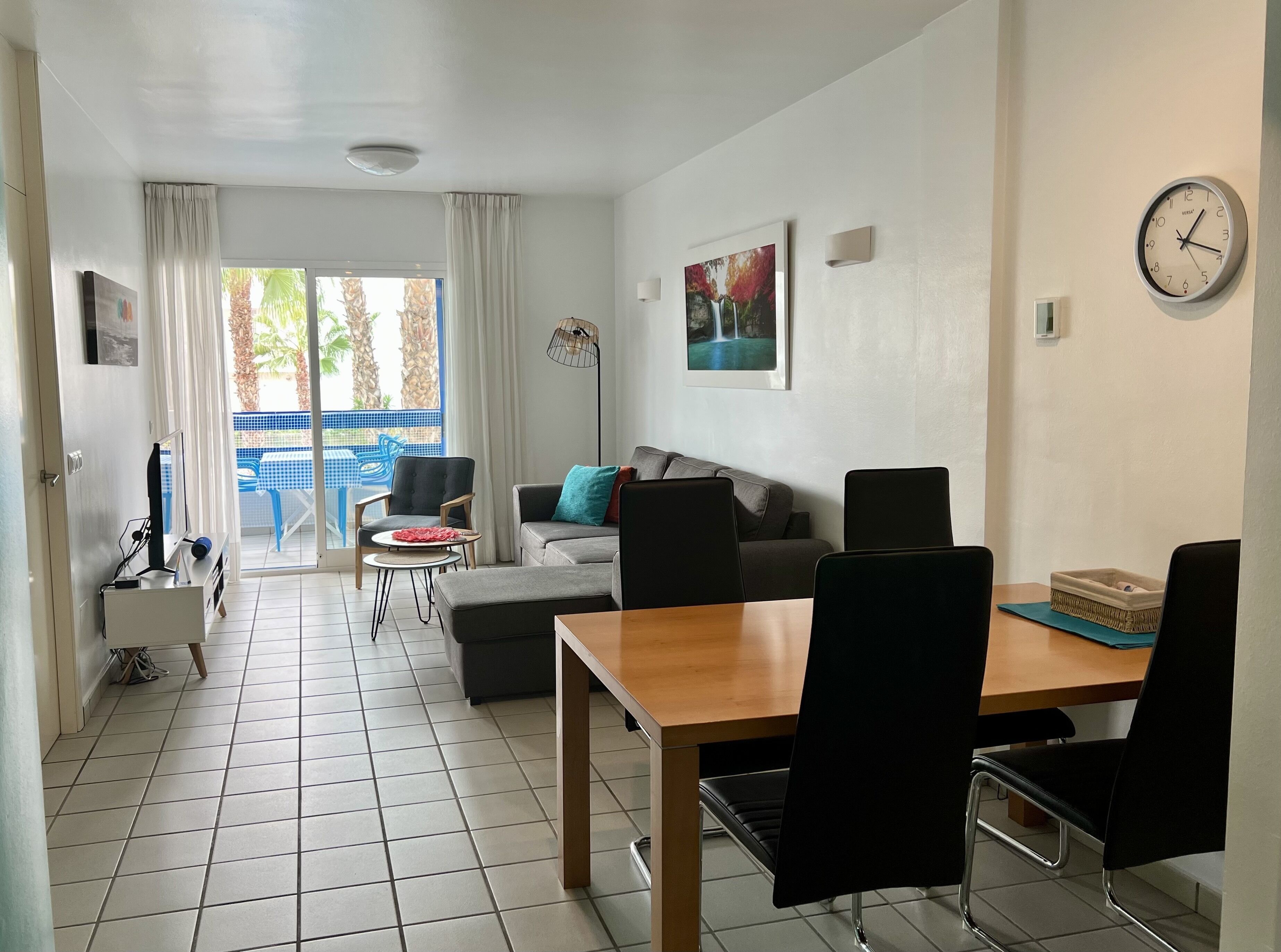 Beautiful Apartment With 2 Bedrooms And 2 Bathrooms, Air Conditioning - Playa Flamenca